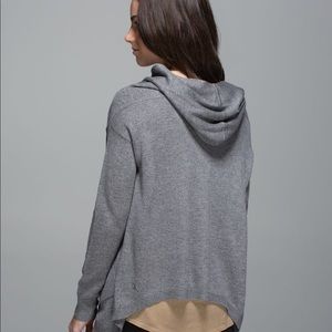 Lululemon slouchy hoodie sweater